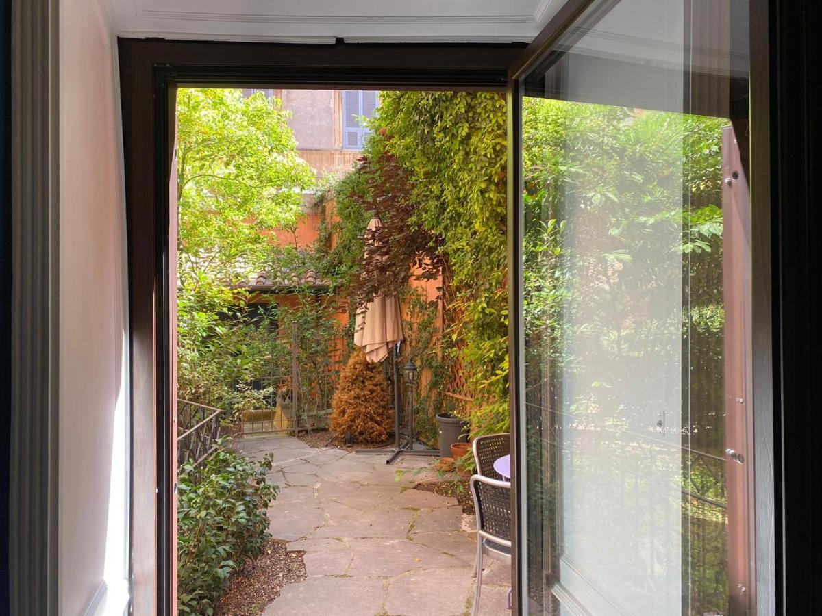 Rione Monti Studio Apt With Private Garden Rom Exterior foto
