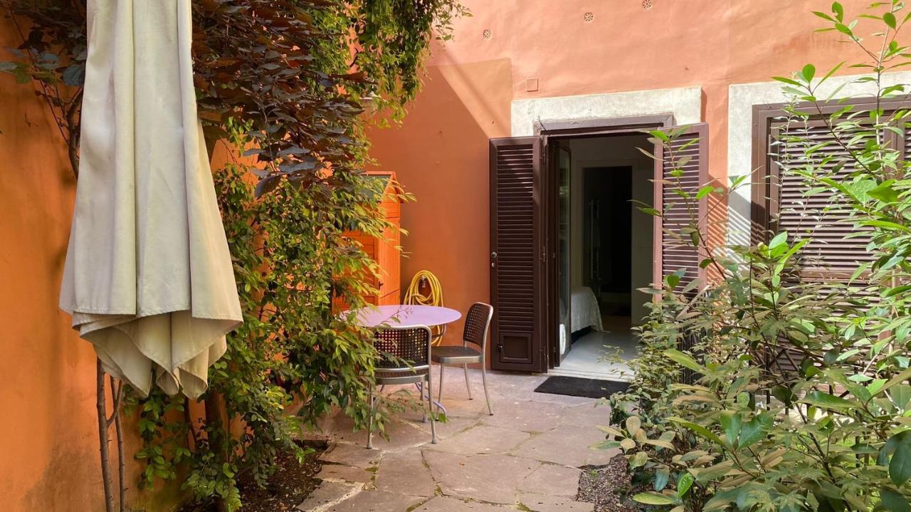 Rione Monti Studio Apt With Private Garden Rom Exterior foto